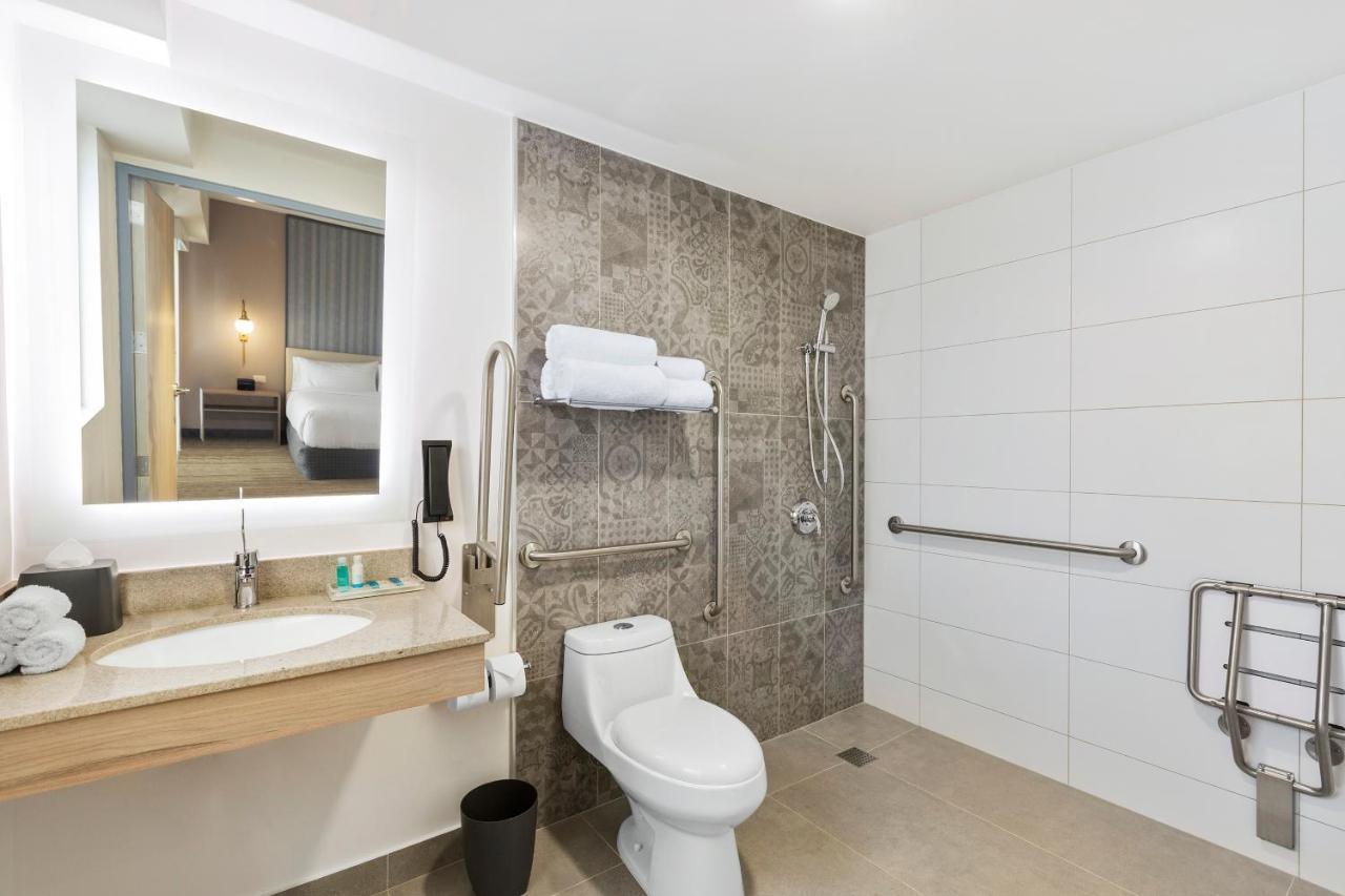Holiday Inn Express - Lima San Isidro By Ihg מראה חיצוני תמונה